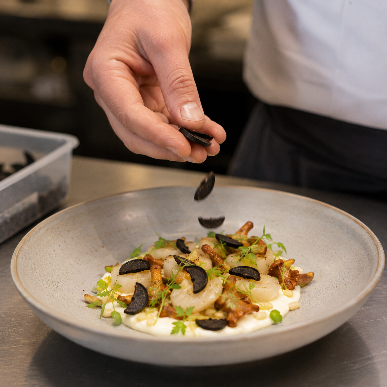 Schwarzer fermentierter Knoblauch aus Spanien