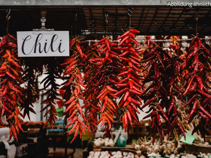 Chili Schoten ganz, Pili Pili